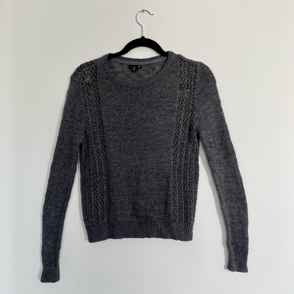 Grey F21 Sweater - Picture 1 of 1